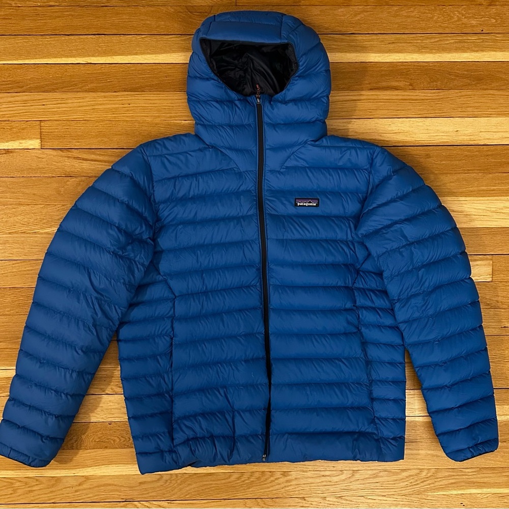 Patagonia Men's XL Down Sweater Hoody, Endless Blue